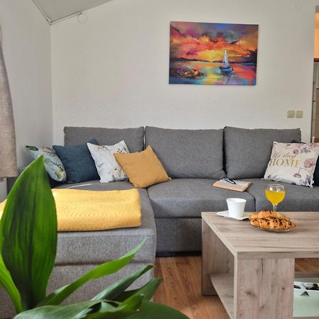 Apartman Lucija Lejlighed Pridraga Eksteriør billede